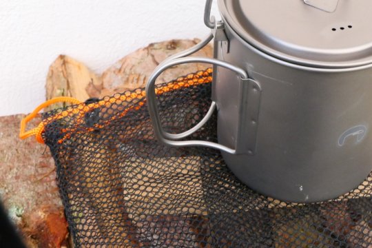 Outdoor Titan Topf 0,75 L