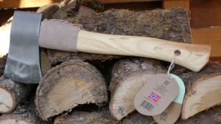 ØYO Hikingaxt - Touringaxt mit Hickory Schaft
