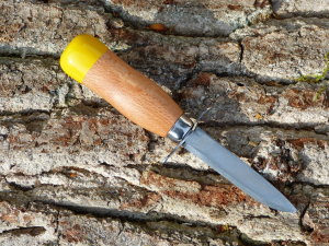 Öyo Jung -Pfadfinder Messer mit brauner Lederscheide