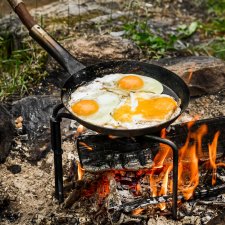 Jägerpfanne mit festen Griff offen  S 1